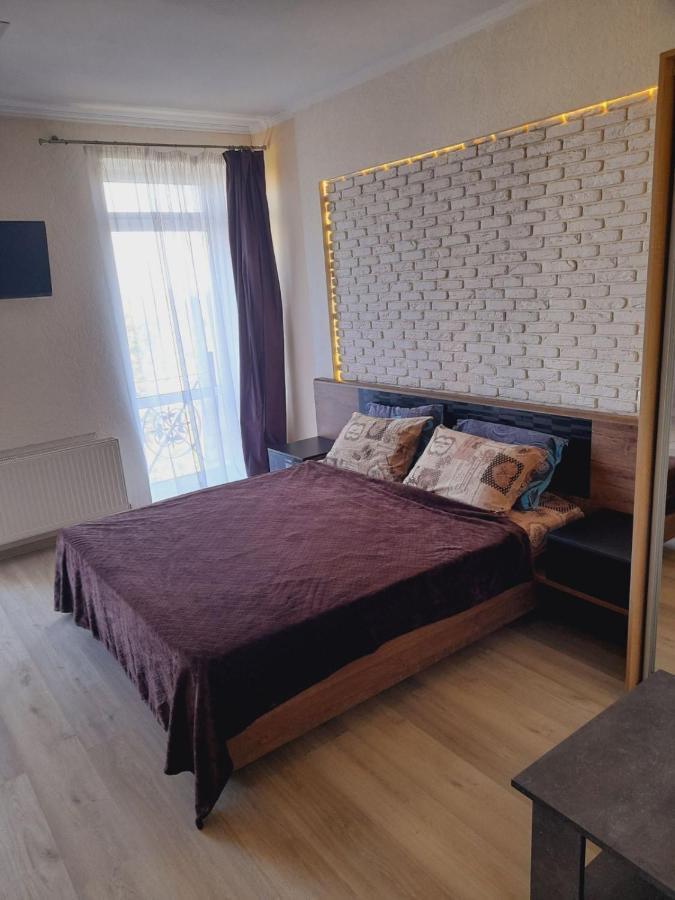 Appartamento Залізнична 49 "Хочу Цю!" Ivano-Frankivsk Esterno foto