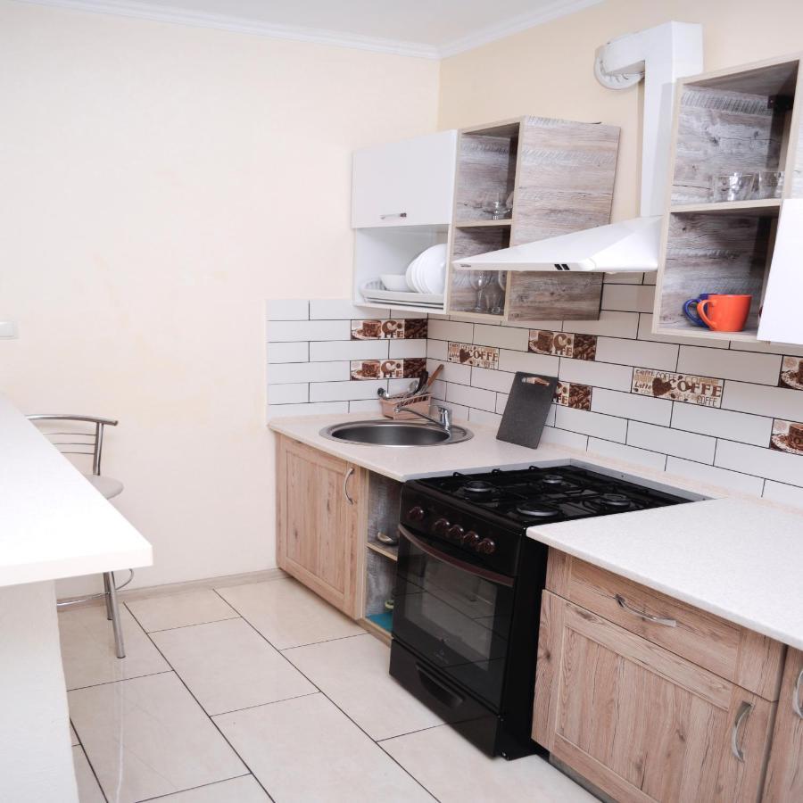 Appartamento Залізнична 49 "Хочу Цю!" Ivano-Frankivsk Esterno foto
